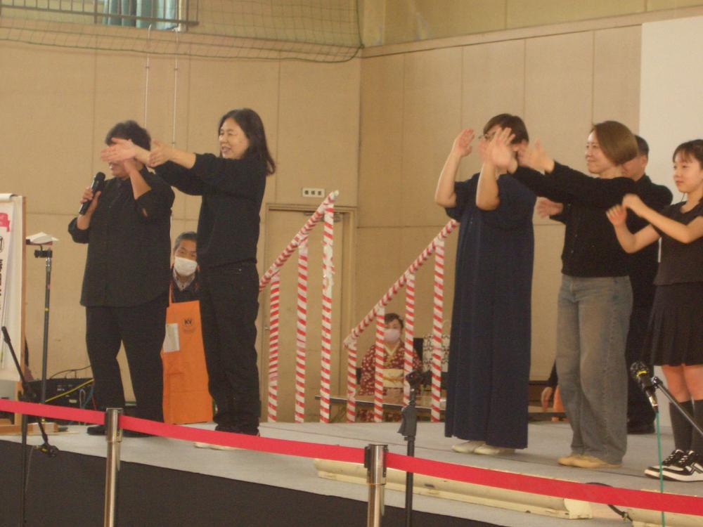 CIMG4865　デフリンピック　応援①