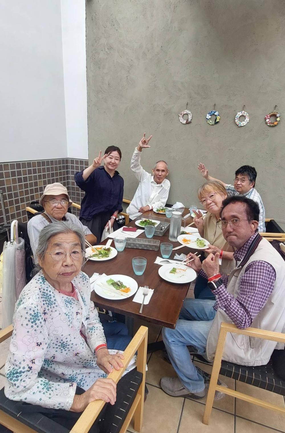 食事４
